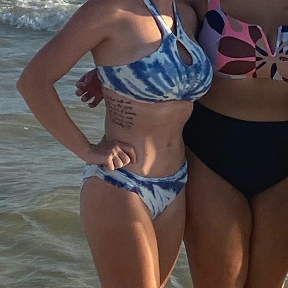 Bikini
